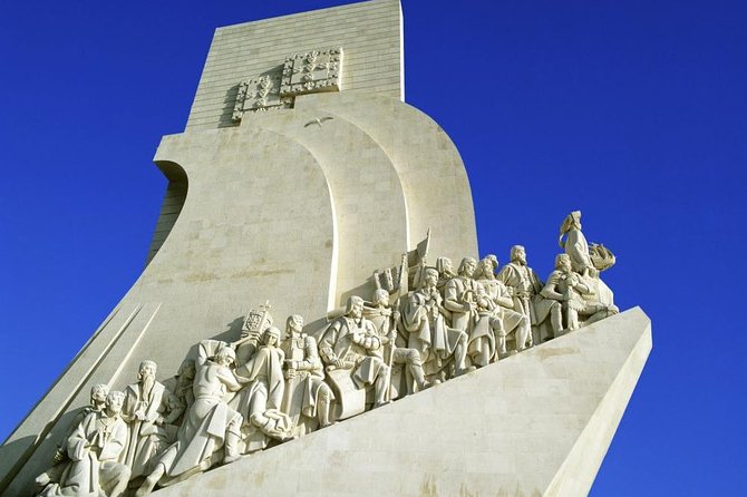 1 to 8 person private tour of Lisbon & Belém & Jerónimos - Castelo de São Jorge: eleven towers and Tagus views
