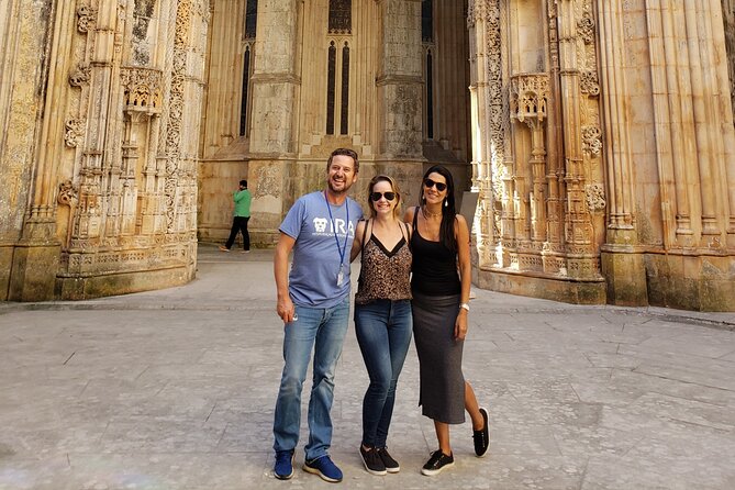 10h guided tour of Fátima Óbidos Nazaré Batalha and Alcobaça - A 10-hour hit list: Óbidos to Fátima in one Lisbon day