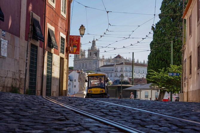 1h Secret Lisbon by Tuk Tuk - Mouraria, Graça & Alfama - From Rossio Square into Castelo, Alfama, and Mouraria