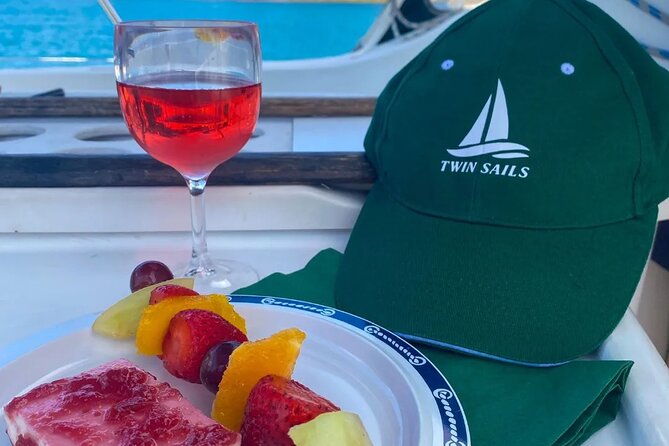 2-Hour Lisbon Sunset Sailing Tour - What you get on board: welcome drinks and a restroom