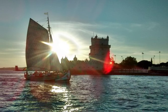 2-Hour Lisbon Traditional Boats Sunset Cruise with White Wine - Practical tips so your ride stays comfortable