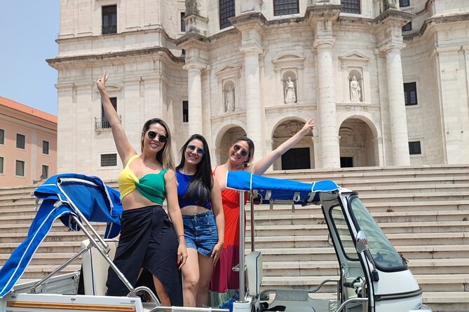 2-Hour Private Historic Lisbon Tour by Tuk Tuk - Lisbon Cathedral: a free stop that actually lets you look inside