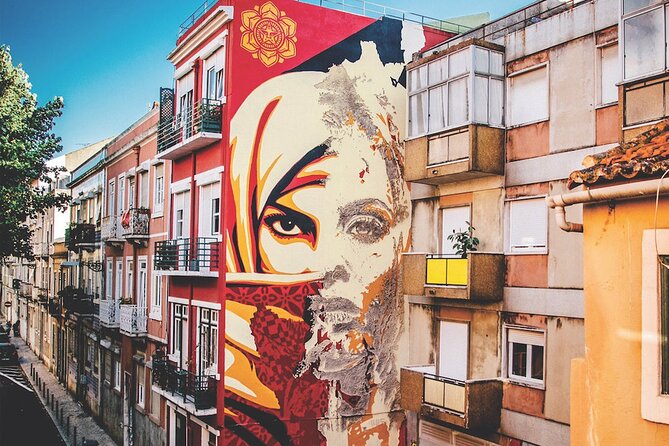 2 Hours Private Hills Historical Tour in Lisbon - Who this tour suits best (and who should skip it)