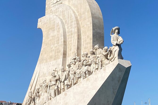2 Hours Sailing Tour in Lisbon - The 25 de Abril Bridge: your big photo moment
