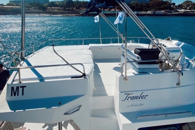 2H Lisbon Private Luxury Catamaran Tour with Welcome Drink - Torre de Belém With More Breathing Room Than the Shore