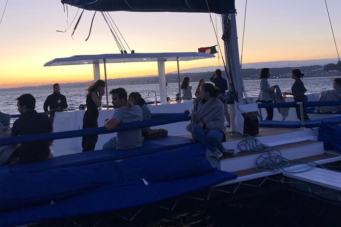 2H Private Sailing Catamaran "Vertigo" Tour in Lisbon up to 18pax - Belem Tower stop: the riverfront postcard you should not skip
