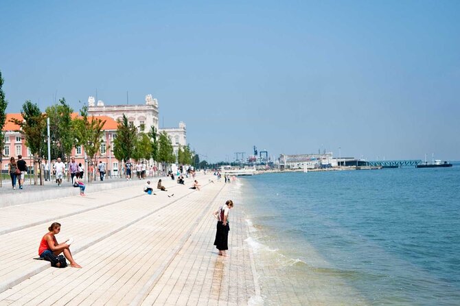 2h Tour | Explore Lisbon’s Hills & Viewpoints - Key highlights to know before you go