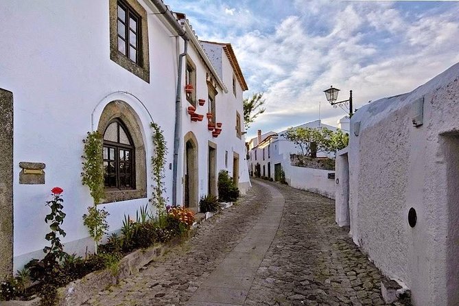 3 Days Private Tour In the Algarve from Lisbon - Getting set up in Lisbon and your Albufeira base