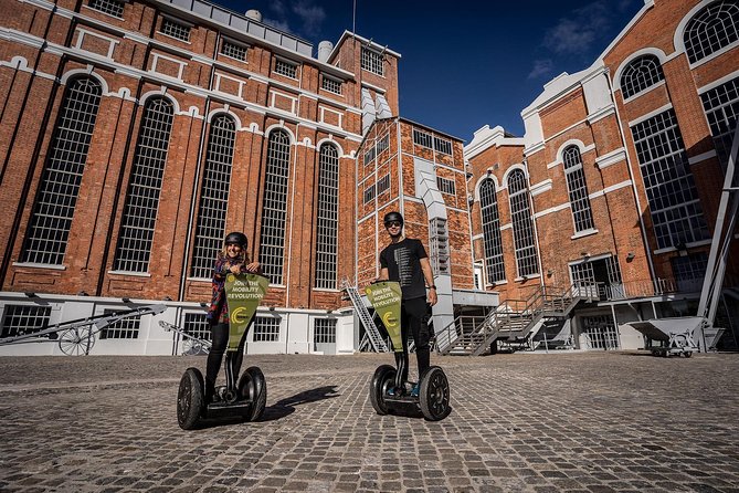 3-Hour: Segway Guided Tour along the Tagus River to Belém - Stop 4: Ponte 25 de Abril, the big visual payoff