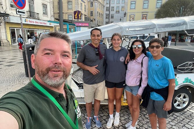 3 Hours Private Lisbon Food Tuk Tour - Miradouro da Senhora do Monte: a fast hit of the highest views
