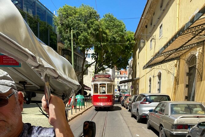 3 Hours Private Lisbon Food Tuk Tour - Panteão Nacional in 10 minutes: baroque scale, political and cultural weight