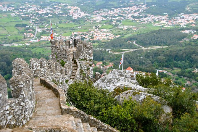 3-Night Private Tour of Lisbon, Sintra, Cascais, Estoril, Sesimbra and Arrábida - Day 3: Cristo Rei, Espichel Cape, Sesimbra, and Arrábida Lunch