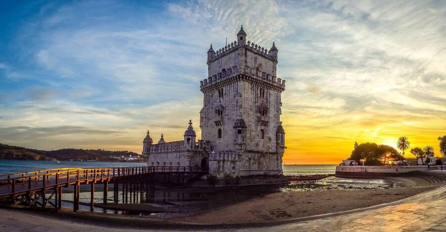 4-hour sightseeing tour by Tuk-Tuk Lisbon old town and Belém - Lisbon Old Town: Narrow Streets, Guided Stops, and Viewpoint Moments