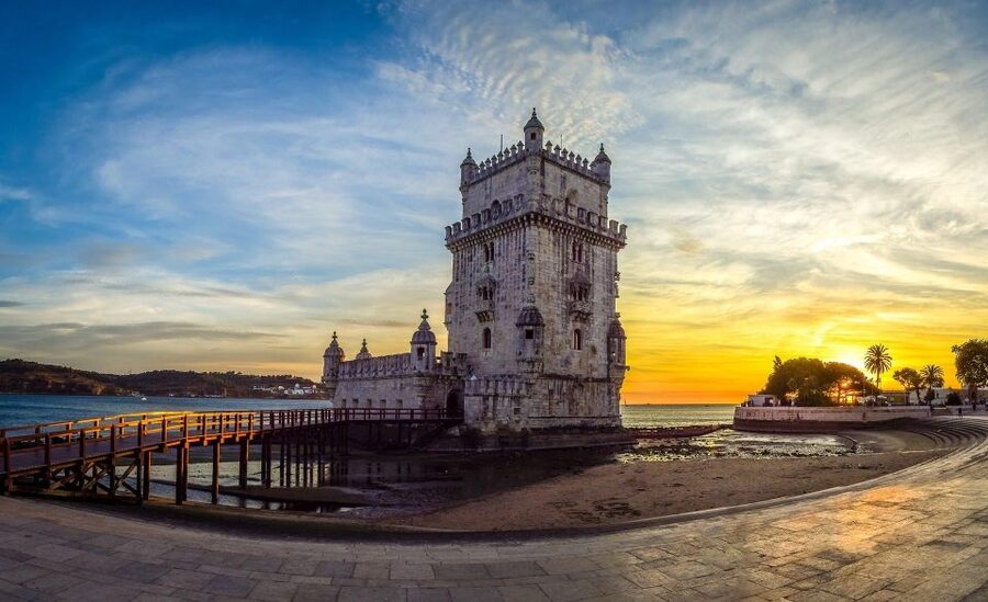 4-hour sightseeing tour by Tuk-Tuk Lisbon old town and Belém - Before You Go: Meeting Point, Private Group, and Vehicle Rules