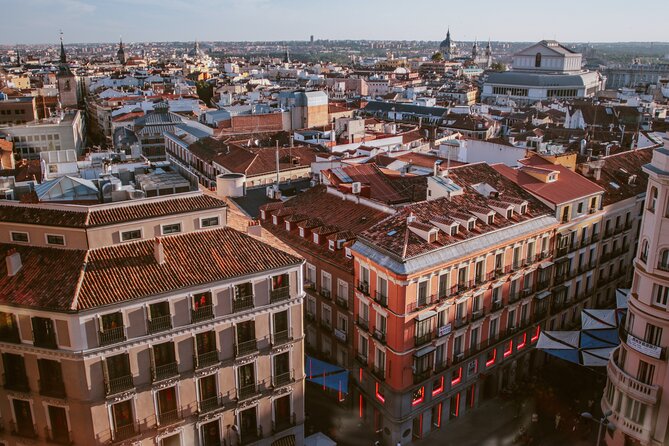 7-Day Classic Trip in Portugal and Spain - Montjuic, Olympic-era sights, and Gaudí on a full day