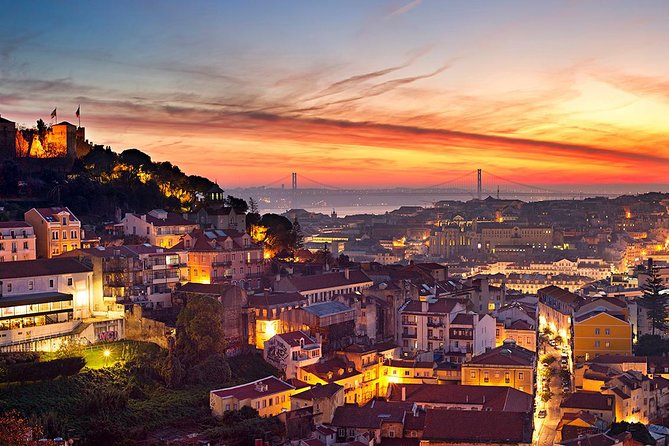 7 Days Private Tour In Portugal from Lisbon - Hotel pickup, private transport, and a full route that saves your brain