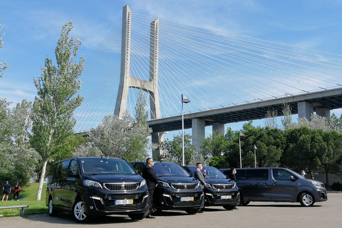 Airport Private Transfer to/from Lisbon - Arriving at Lisbon Airport, your meet-and-greet in the Arrivals Hall