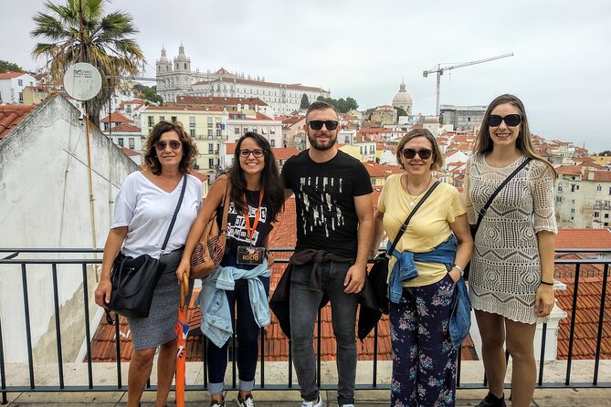 Alfama and Mouraria Tour - The oldest neighbourhoods in Lisbon - Stop 5 to 7: Alfama streets, Lisbon Cathedral, and the Pantheon stop that breaks the climb