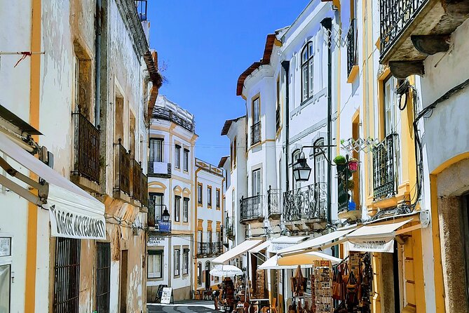 Algarve and Alentejo in 4 days - Private from Lisbon - A four-day road trip that links coasts to UNESCO Evora