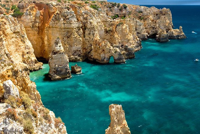 ALGARVE FROM THE SEA PORTIMÃO includes boat trip to Benagil caves AND LAGOS - Ponta da Piedade Lighthouse: where the coastline turns dramatic
