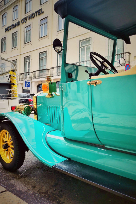 Antique Car Tour - How Tiago and Bernardo Make the Story Stick, Plus Local Tips