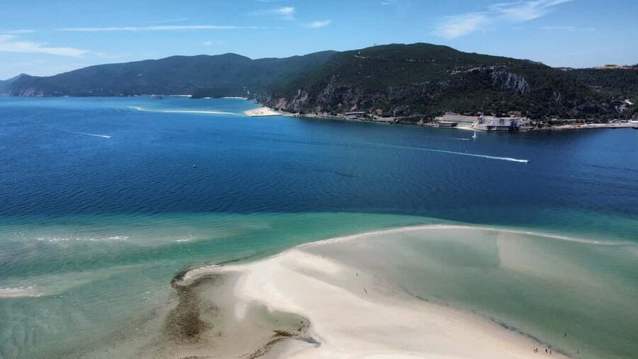 Arrábida: Boat Tour Experience / Lisbon Transfer available - Local Snacks, Wine, and the Small Comforts You Actually Notice
