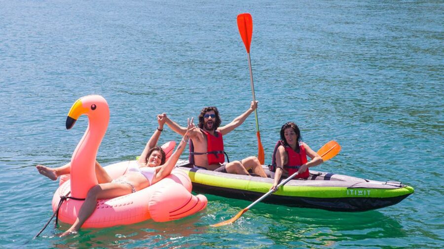 Arrábida Full-Day Yacht Tour from Lisbon - Lisbon pickup and the calm advantage of a small yacht