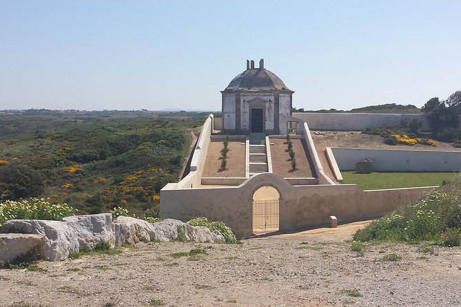 Arrábida Natural Park Private Tour from Lisbon - Setúbal market stop: quick, local, and easy to fit in