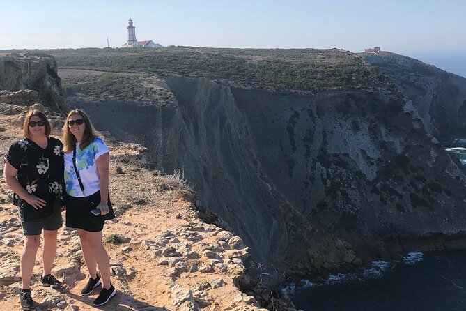 Arrábida, Setúbal, Sesimbra, Olive with wine tasting - Sesimbra by the sea: Marginal strolls and the Fortress of Santiago