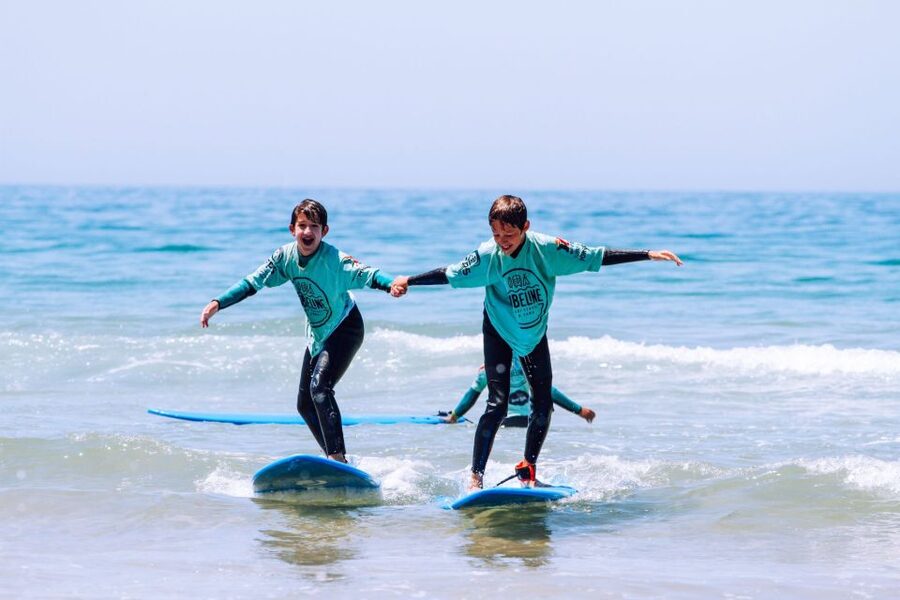 Aulas de Surf/Surf Lesson - Lisboa - Gear, Safety, and the Stuff You Bring Yourself