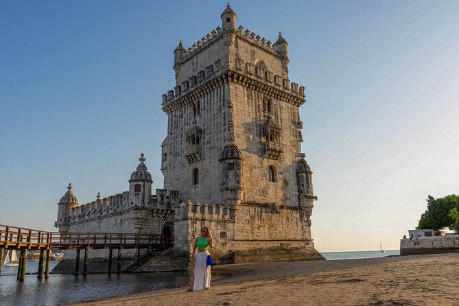Authentic Lisbon: 4h Tuk Tuk Tour of Lisbon and Belém Secret Gems - The guide effect in Alfama: Rui helps you look, not just pass by