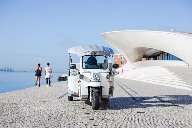 Belém Private Tuktuk Tour - Torre de Belém: a fast but meaningful river moment