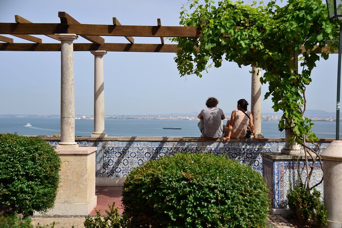Best of Lisbon Small-Group Guided Walking Tour - Largo do Carmo and the Carnation Revolution Moment