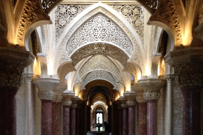 Bestseller Private Tour Sintra-Cascais with Hotel pick up - Pena Palace: The Romantic Statement Piece (Plan for Ticket Time)