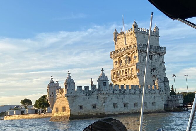 Boat Cruise with Champagne - Champagne on the Tagus: what you’re buying in 2 hours