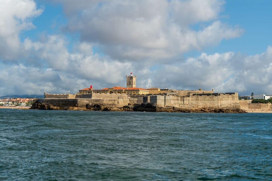 Boat tour: charming Cascais Coast to Lisbon lighthouse - Key highlights before you go