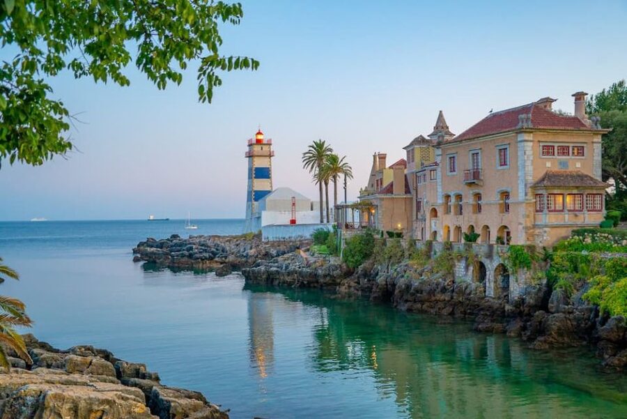 Cascais: City, Cabo da Roca, and Sintra Tuk-Tuk Tour - Getting started in Cascais or Sintra, then letting the drive do the work