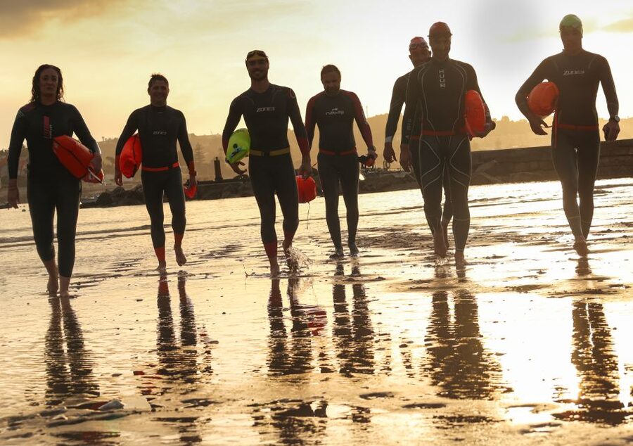 Cascais: Open Water Swimming - Coastal swimming with up to 1 hour in the water