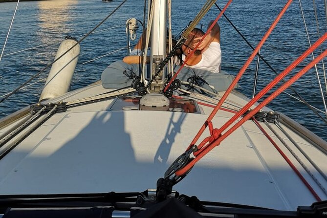 Cascais Romantic Luxury Private 2h Cruise with sparkling wine - The second lighthouse and why repetition can be a good thing