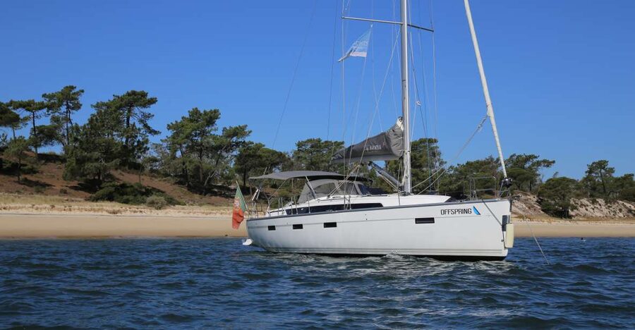 Cascais: Sailing Tour with Drink - Cabo da Roca: go for the big western-edge moment