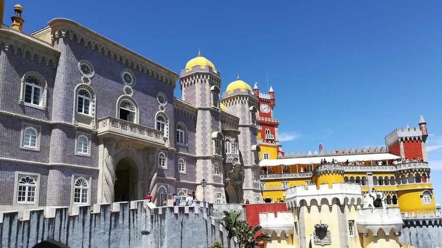 Cascais: Small group tour Sintra & Cabo da Roca & Cascais - Pena Palace Park: the guided stop that makes the colors make sense