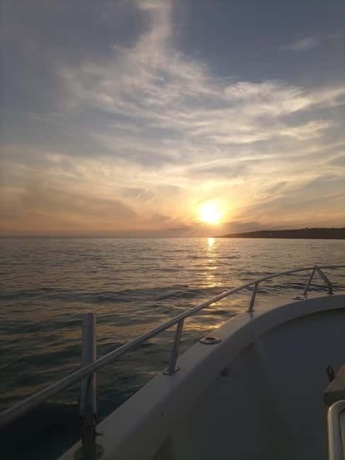 Cascais: Sunset Boat Trip with Welcome Drinks - Should You Book the Cascais Sunset Boat Trip With Welcome Drinks?