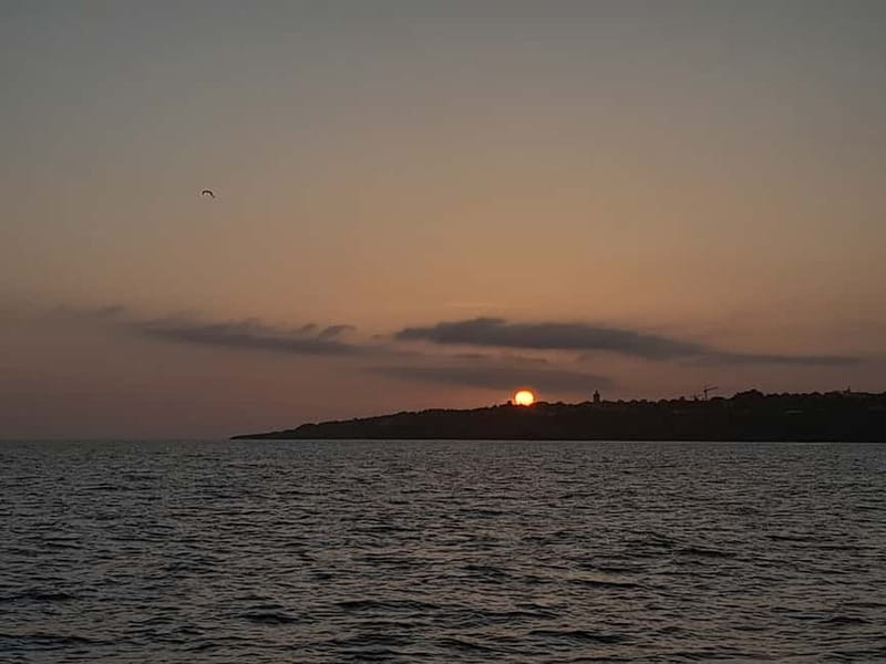 Cascais: Sunset Boat Trip with Welcome Drinks - Price and Value: Is $44 Worth It for a Sunset Cruise?