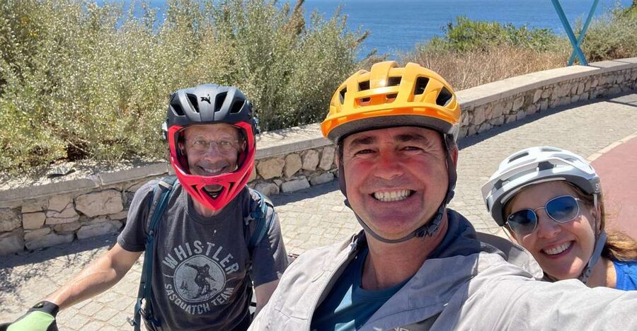 Cascais Village E-Bike Tour: Glide Along Sun-Kissed Shores - Museu Condes de Castro Guimarães and the cultural thread