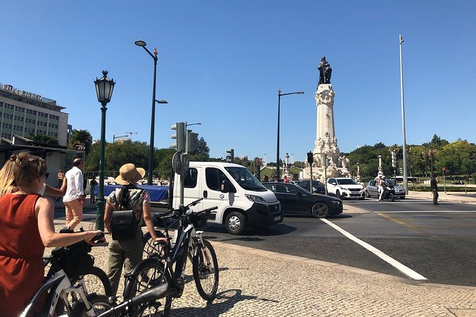 Central Lisbon E-Bike Tour - Stop 3: Chiado and Carmo, for streets that mix old and new