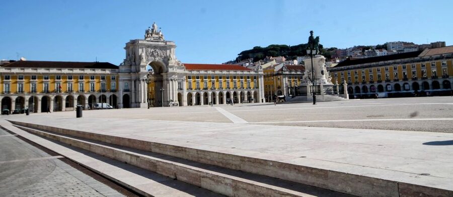 Chaparru's Lisbon Essentials 5 H Tuk Tuk Tour - Old Town streets, viewpoints, and the feel of Lisbon’s old quarters