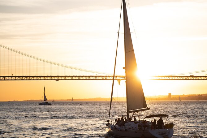 Charms of Lisbon: Alfama Tapas Tour & Sunset Sailing with Wine - Key Highlights