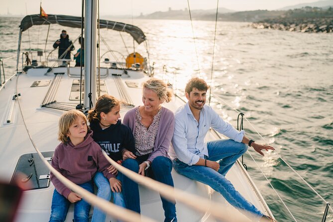 Charms of Lisbon: Alfama Tapas Tour & Sunset Sailing with Wine - Meeting at Praça Dom Pedro IV, Then Going Right Into the Old Streets