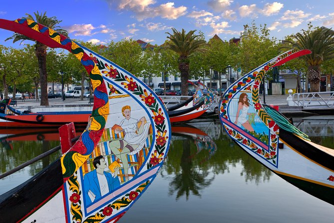 Coimbra and Aveiro Full-Day Private Tour from Lisbon - Aveiro canal time, lunch, and that Venice of Portugal vibe