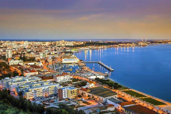 Descubra os Vinhos e a Gastronomia de Setúbal: Partindo de Lisboa - Door-to-door transfers: easy start, real time on the road